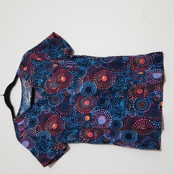 Butter Soft Medical Srubs Colorful  Patterned Women XS Bundle 4 - Picture 2 of 14